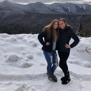 Meet your Posher, Talia